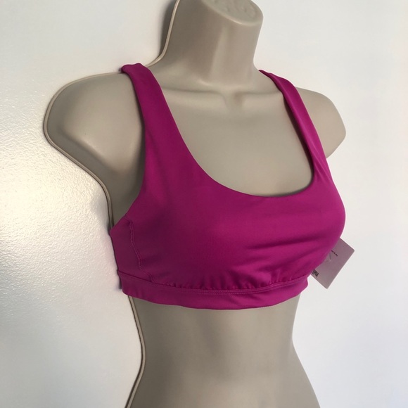 VICTORIAS SECRET Incredible Essential Sports Bra - Picture 2 of 7